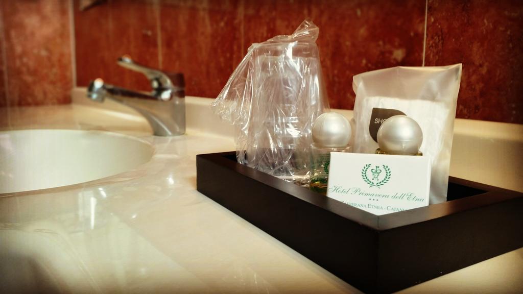 Hotel Primavera Dell'Etna Цафферана-Етнеа Екстер'єр фото