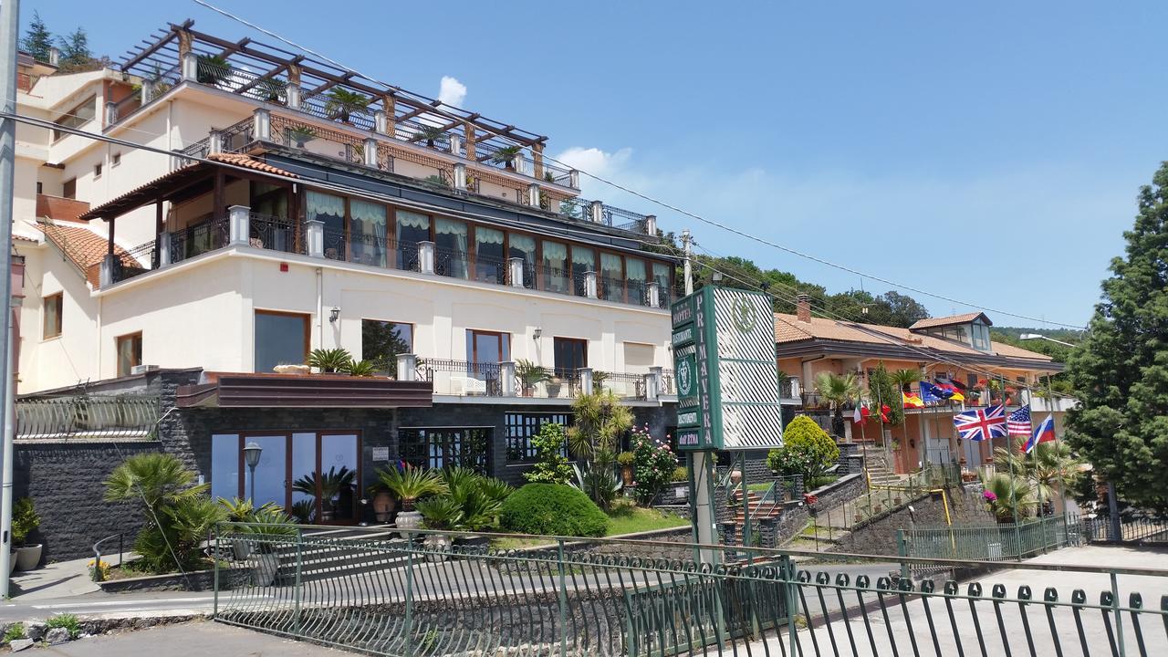 Hotel Primavera Dell'Etna Цафферана-Етнеа Екстер'єр фото